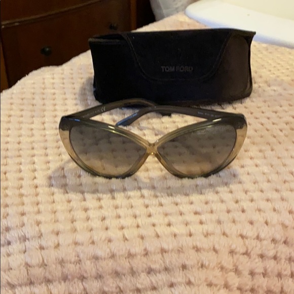 Tom Ford Accessories - Tom Ford Women’s sunglasses